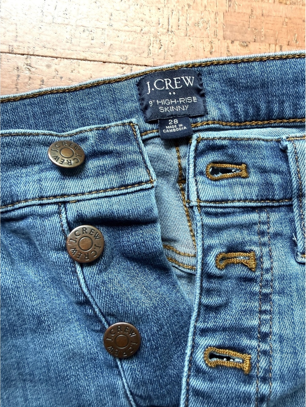 J.Crew 9” High-Rise Skinny Jeans Size 28 – Medium Wash Button Fly